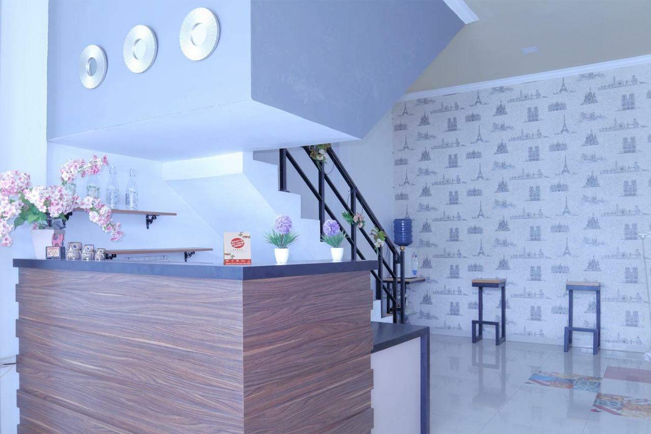 Oyo 1386 Hotel Grand Gabelo Bukittinggi Luaran gambar